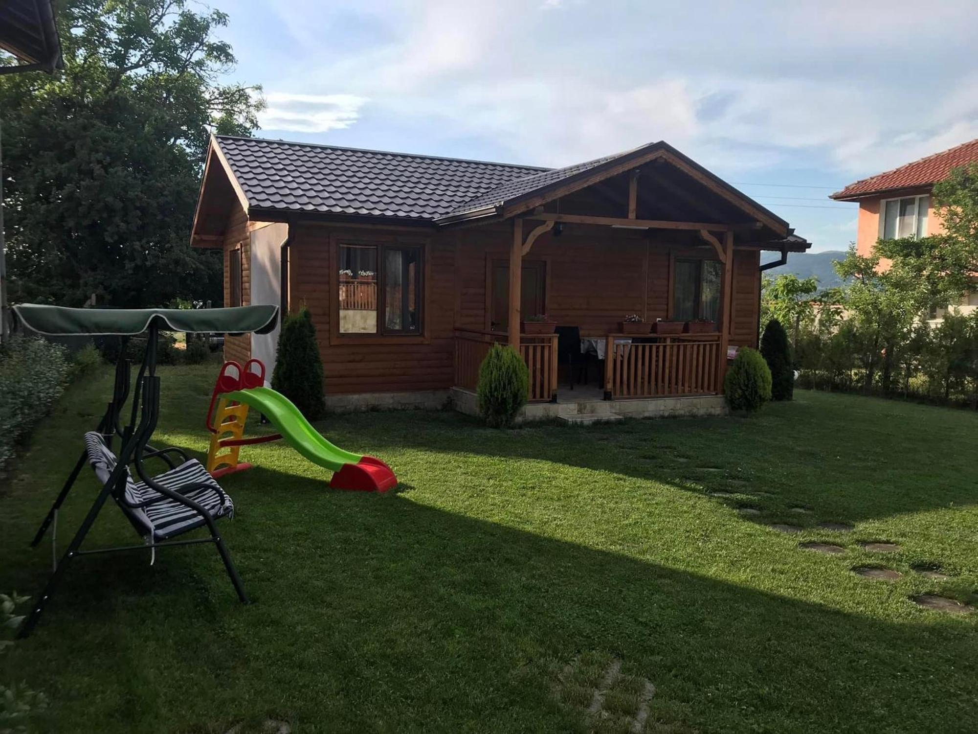 Къщи За Гости Михайлови Saparewa Banja Exterior foto